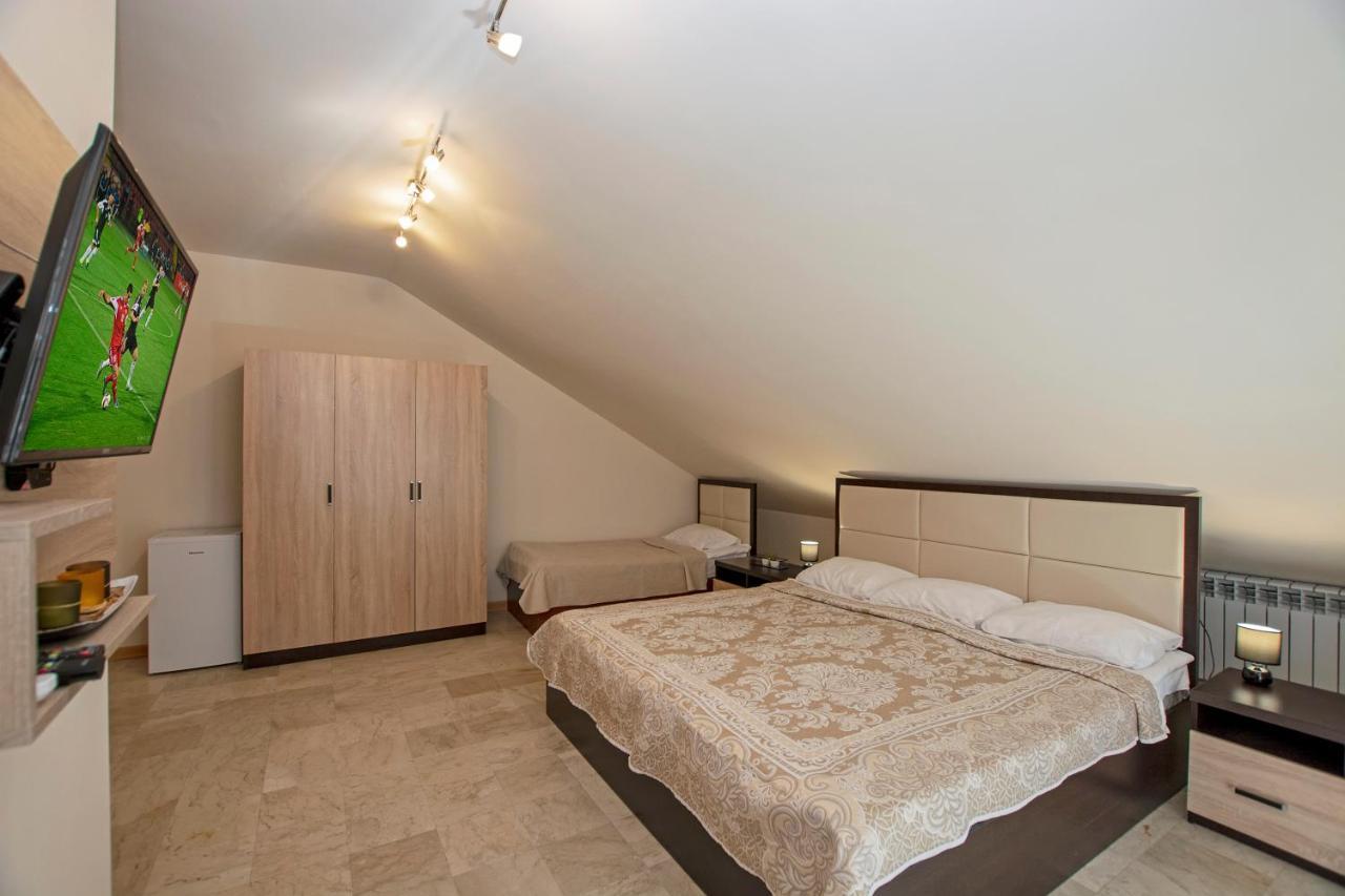 Cartez Boutique Hotel Ереван Экстерьер фото