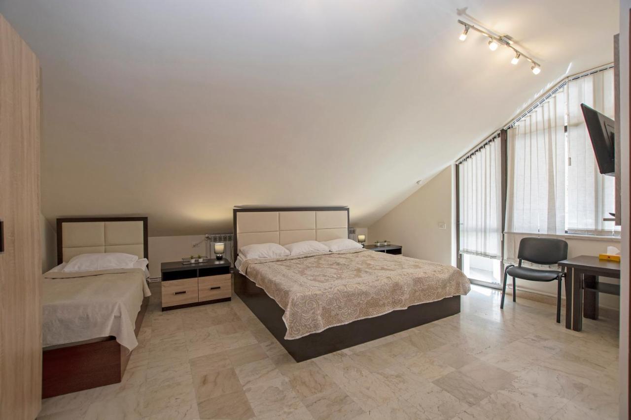 Cartez Boutique Hotel Ереван Экстерьер фото