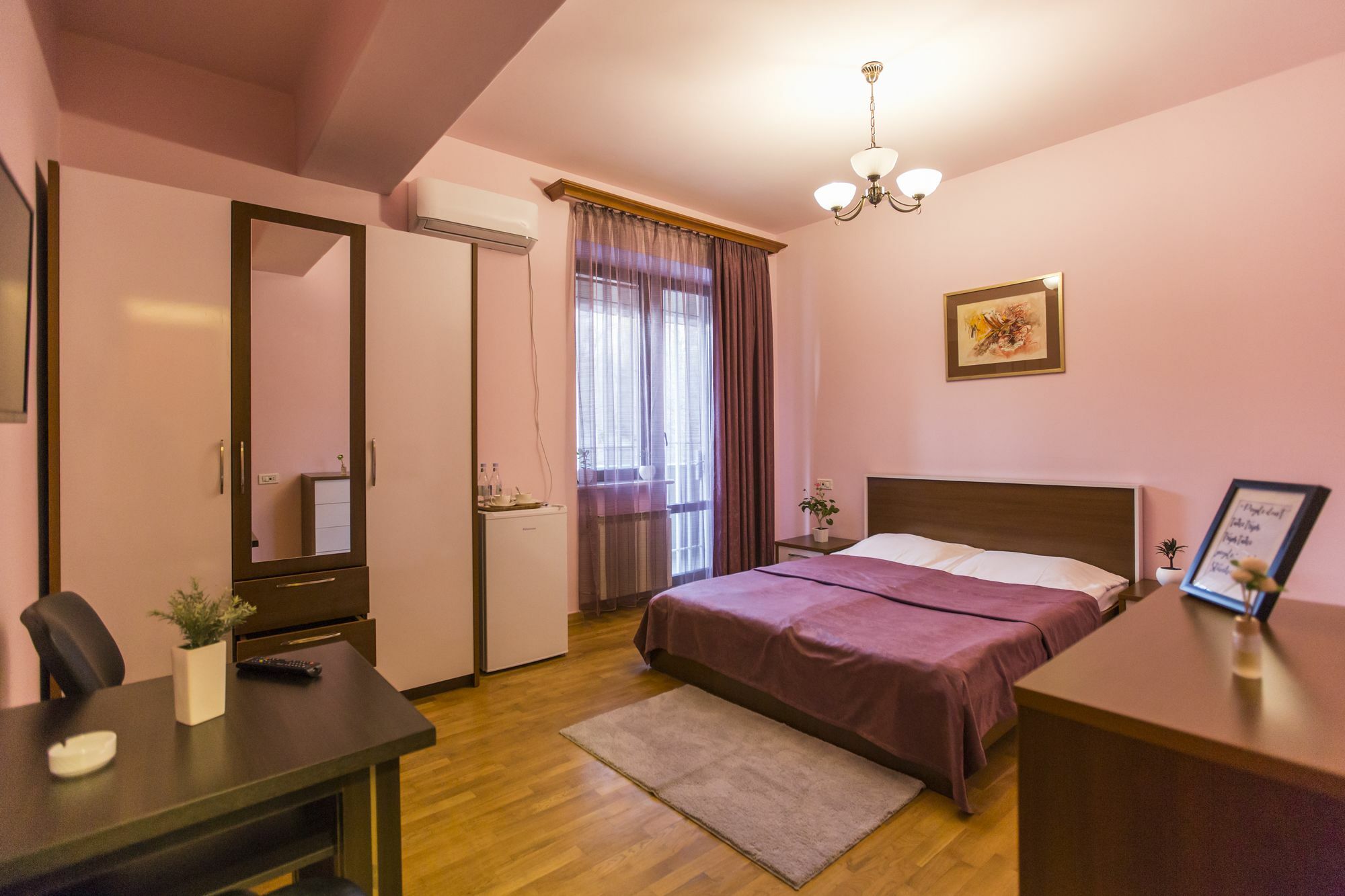 Cartez Boutique Hotel Ереван Экстерьер фото