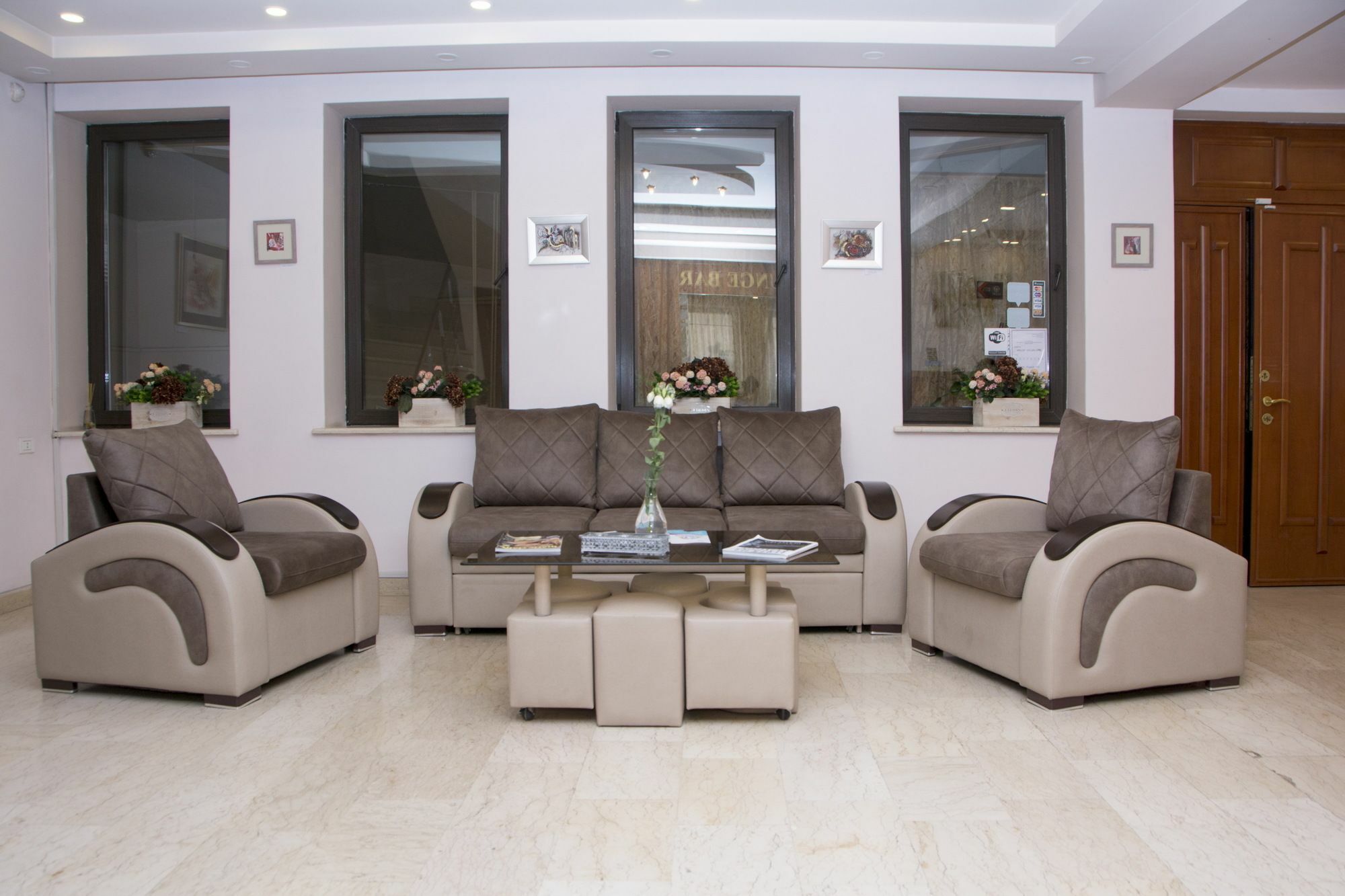 Cartez Boutique Hotel Ереван Экстерьер фото